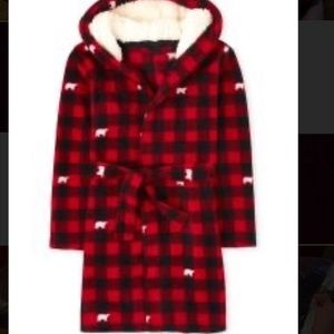NWT THE CHILDREN’S PLACE ADULT (Men or Women) Black & Red Buffalo plaid Robe